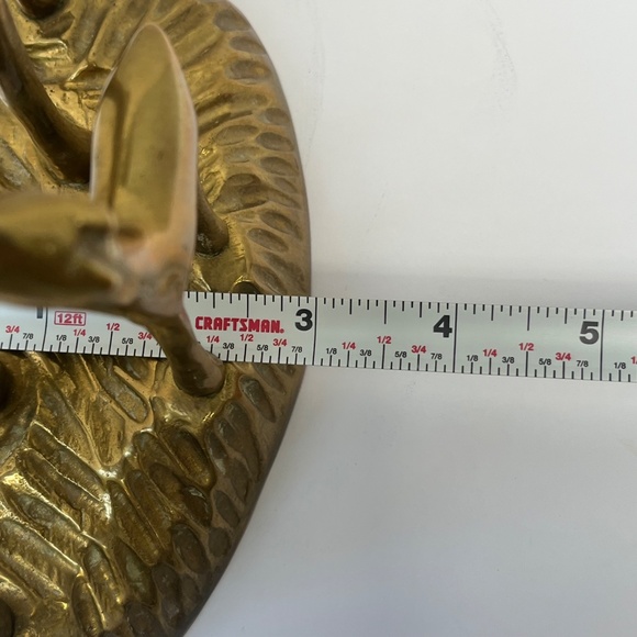 Mid-Century Modern Brass Gazelle Sculptures / Bookends in Brass, Pair - Picture 10 of 14